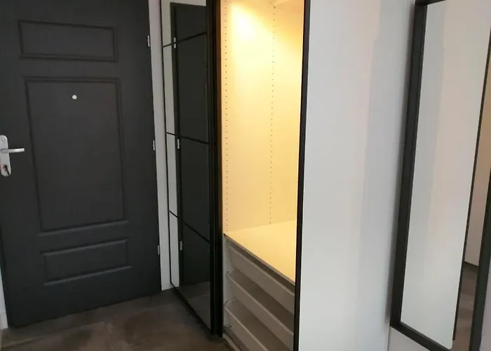 Penthouse In Heart Of דירה