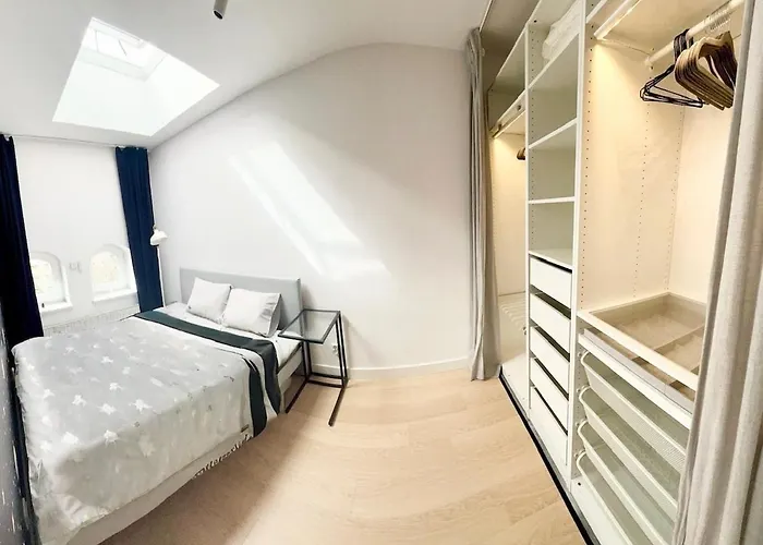 Penthouse In Heart Of דירה ורוצלב