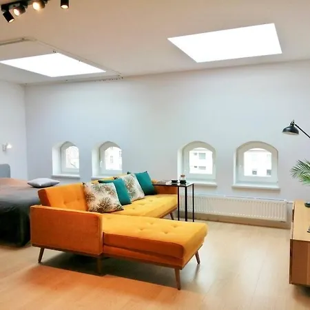 Penthouse In Heart Of *